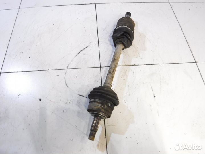 Привод передний левый Лада