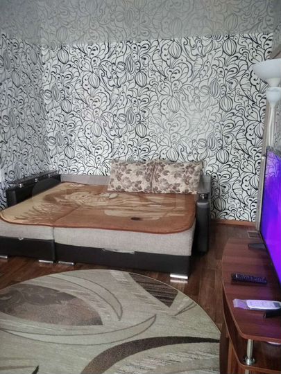 2-к. квартира, 50 м², 1/3 эт.