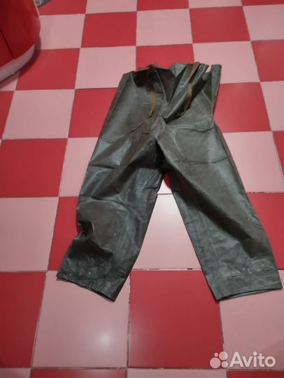 Штаны резиновые