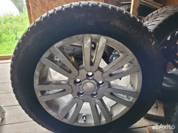 Nokian Tyres Hakkapeliitta 8 SUV 255/55 R19