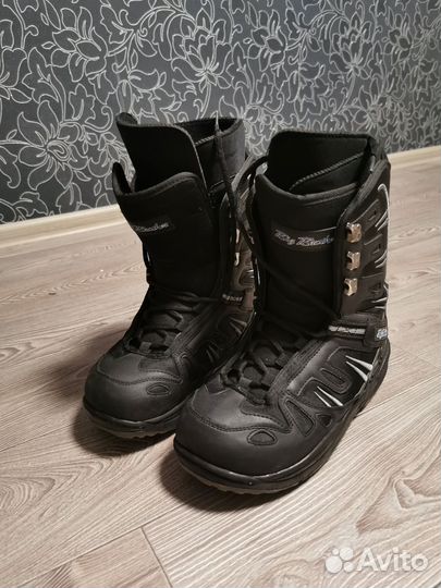 Сноубордические ботинки женские 40