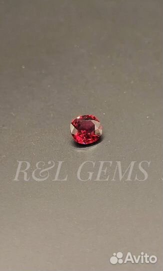 Прекрасный алый гранат 1,31ct. Драгоценные камни