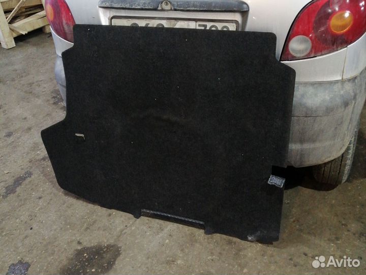 Пол багажника toyota corolla 150