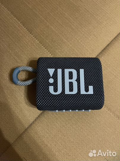 Колонка jbl go 3