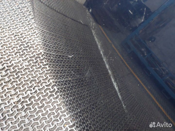 Капот Ford Galaxy, 2007