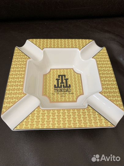 Пепельница для сигар