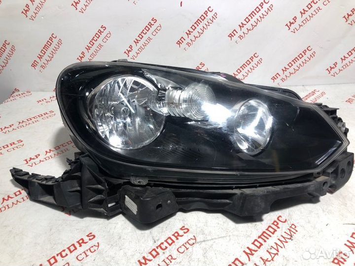 Фара галогеновая правая Volkswagen Golf 6 caxa