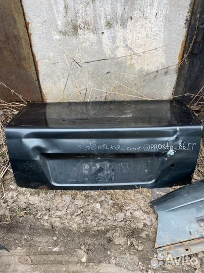 Крышка багажника priora седан