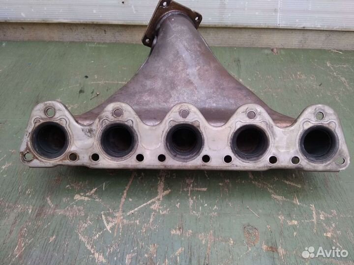 Выпускной коллектор VW Jetta 5 2005-2010 2.5 BGP