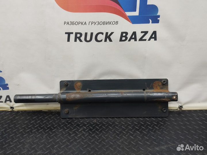 Кронштейн бака AdBlue Iveco Stralis