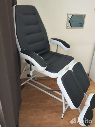 Педикюрное кресло