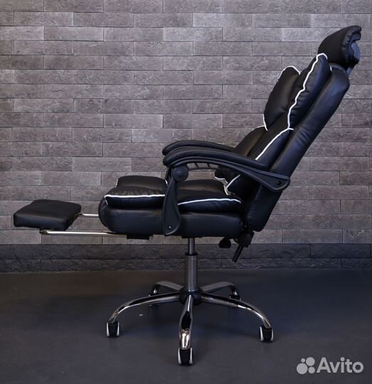 Кресло для игр. Игровое кресло с массажем