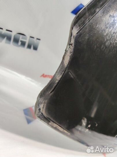 Стекло переднее лобовое Bmw 7 E66 N62B44 2002