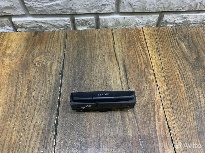 Audi A4 (B8) Кнопка антипробуксовочной системы