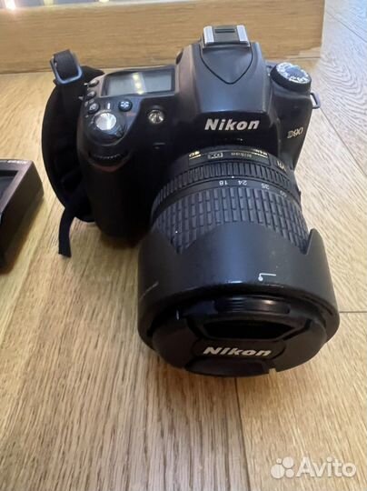Камера Nikon D90 + объектив 18-105