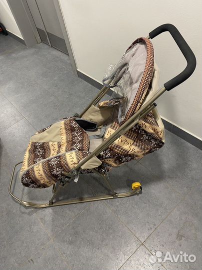 Детские санки утепленные с колесами