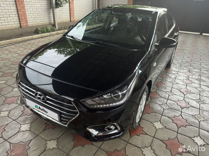 Hyundai Solaris 1.6 AT, 2019, битый, 59 000 км