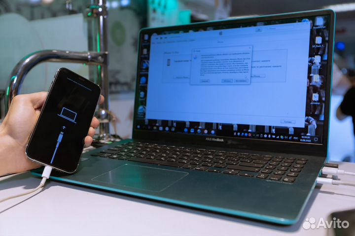 Ремонт телефонов iPhone, iPad, MacBook Apple