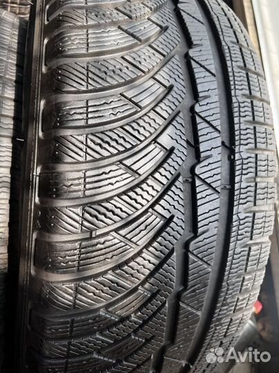 Michelin Pilot Alpin PA4 245/45 R19