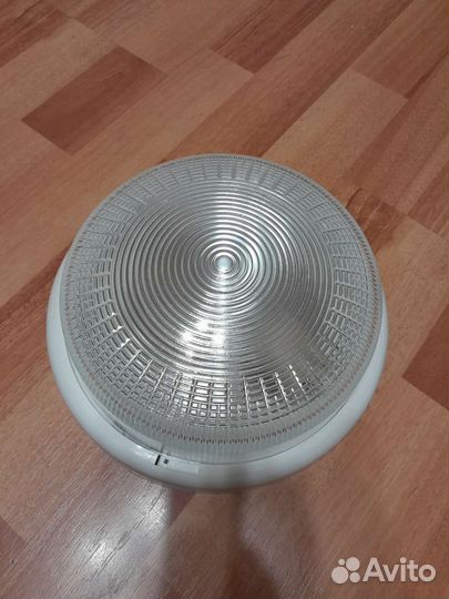 Светильник потолочный и настенный