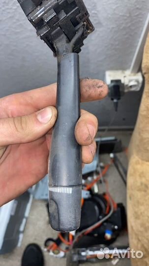 Переключатель дворников Nissan Almera N16 QR15