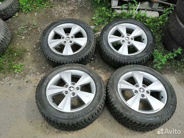 Оригинальные колёса r16 Skoda Octavia a7 a5 шипы