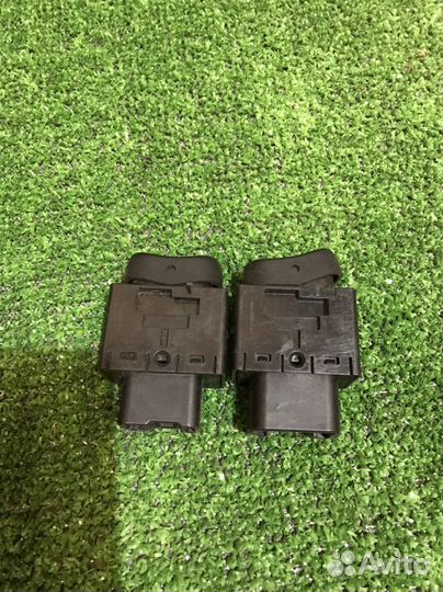 Кнопки обогрева сидений colt z3