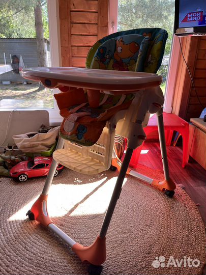 Детский стульчик для кормления chicco