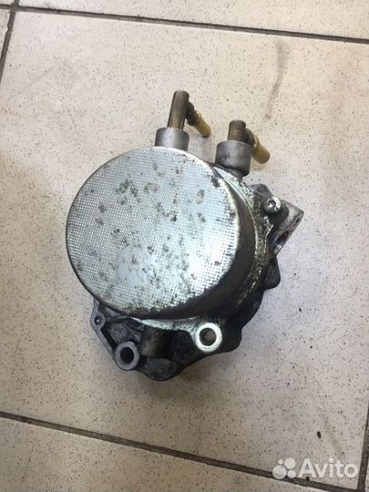 Вакумный насос Land Rover Discovery 4 306DT 2010