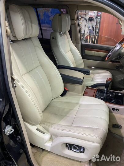 Сиденья для Lexus LX от Range Rover