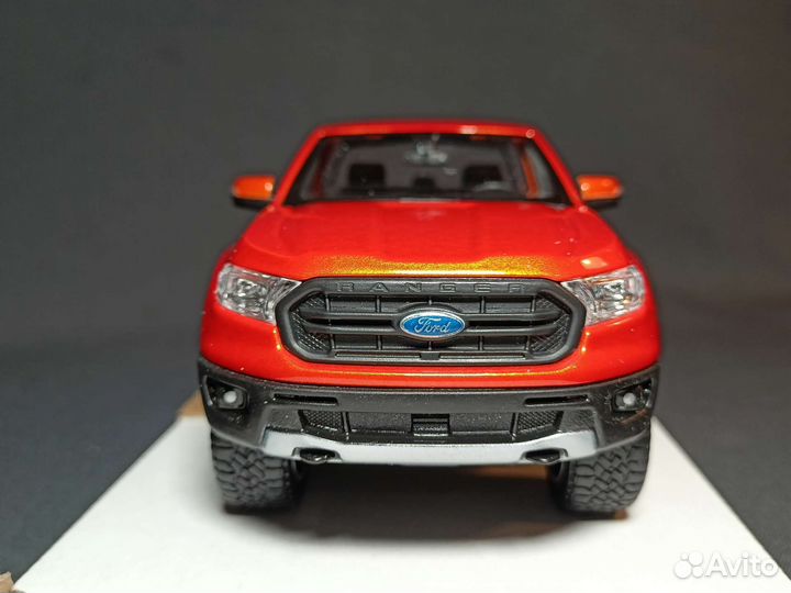 Модель автомобиля Ford Ranger 2019 1:27 Maisto