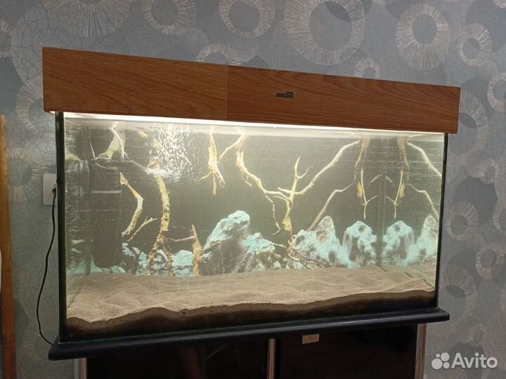 Аквариум с тумбой