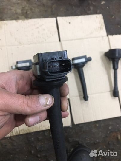 Катушка зажигания nissan Tiida 0221604014