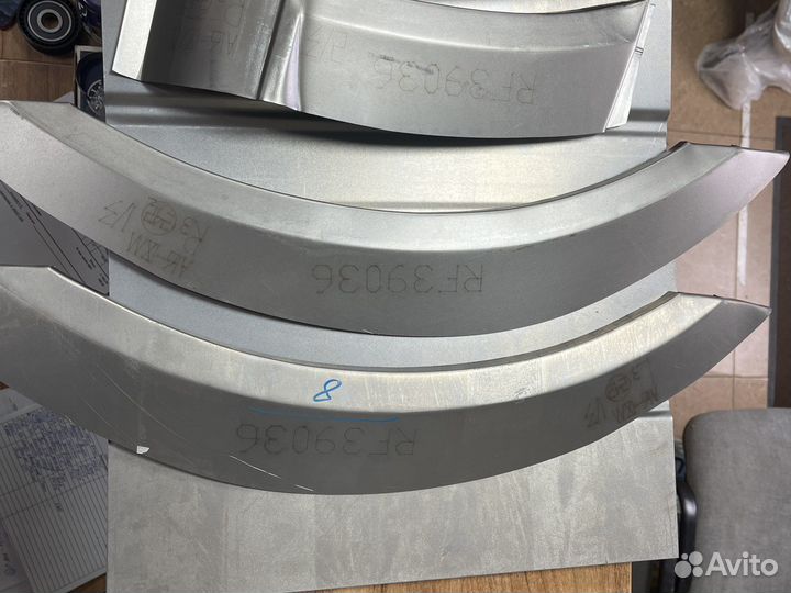 Арка заднего крыла Mercedes-Benz Vito W639 / Viano