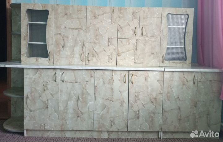 Кухонный гарнитур