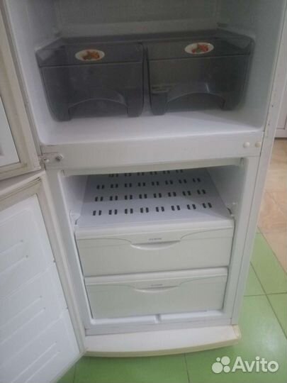 Холодильник атлант бу