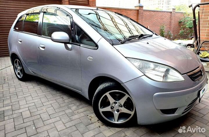 Mitsubishi Colt 1.5 CVT, 2005, 250 000 км