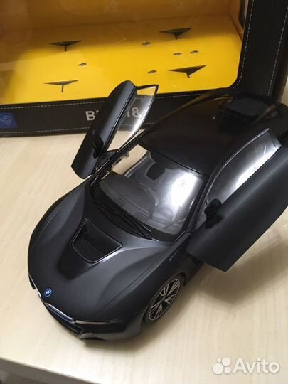 Машинка на радиоуправлении