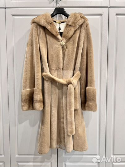 Шуба норковая новая с капюшоном 48