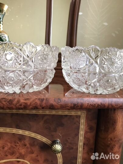 Хрустальные конфетницы 2 шт