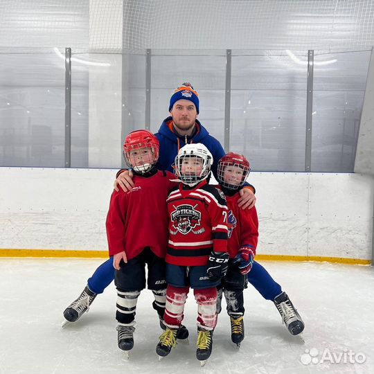 Тренер по хоккею