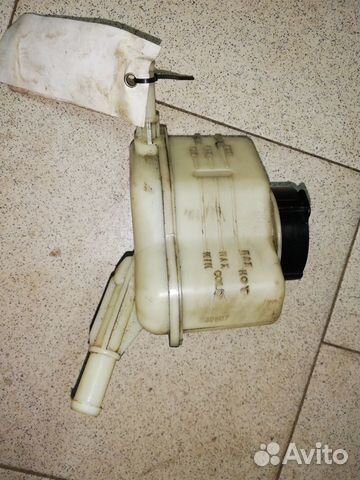 Бачок гидроусилителя Murano (Z51)