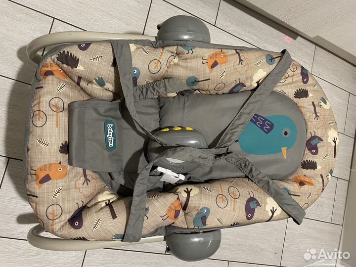 Детская качалка-переноска с вибрацией