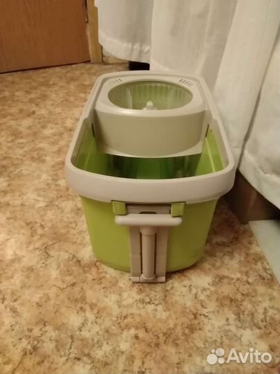 Ведро для вращающийся швабры с отжимом