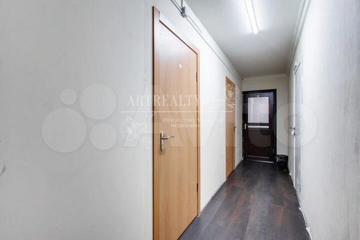 Здание c арендаторами