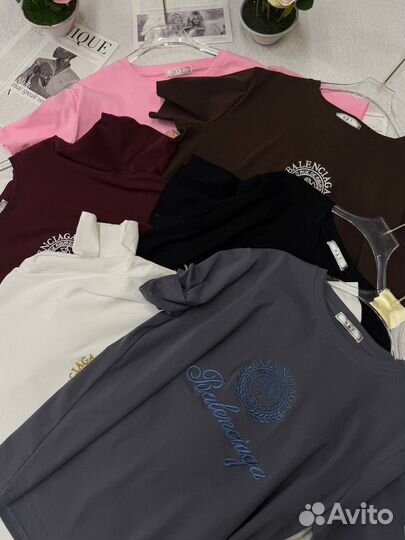 Balenciaga футболка женская вышивка