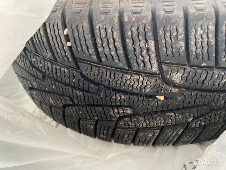 Kumho I'Zen KW31 235/55 R17