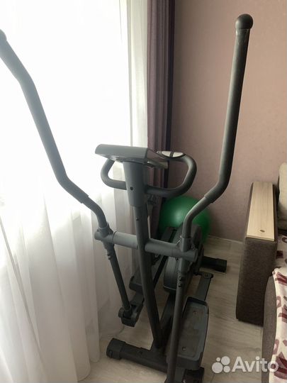 Эллиптический тренажер torneo