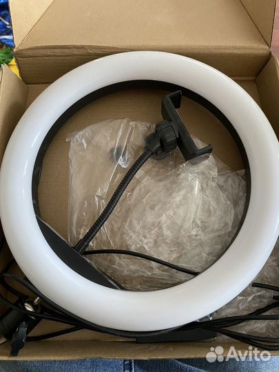 Кольцевая лампа 26 см