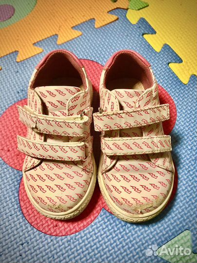 Кроссовки ботинки 22 для девочки